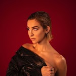 Gabbie Hanna - Dandelion